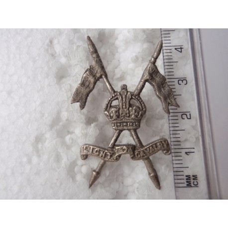 Indian 7th Light Cavalry w/m Cap Badge