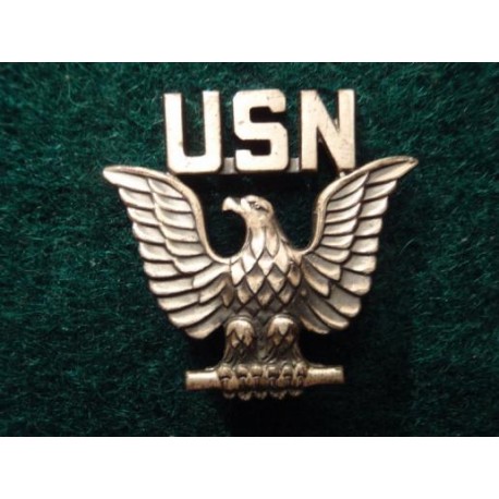 USN w/m Enlisted Hat Badge