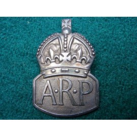 1938 dated A.R.P Hallmarked Silver Button Hole Badge